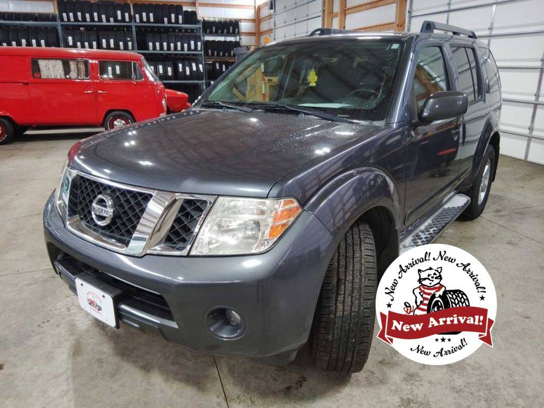 2011 Nissan Pathfinder SV — SUV — 140,526 mi — Colorado Springs, CO