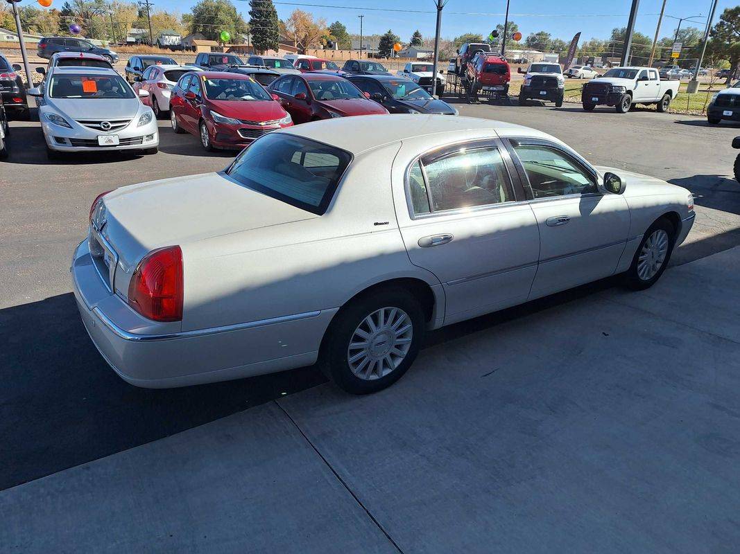 2004 Lincoln Town Car Ultimate — Sedan — 108,929 mi — Colorado Springs, CO