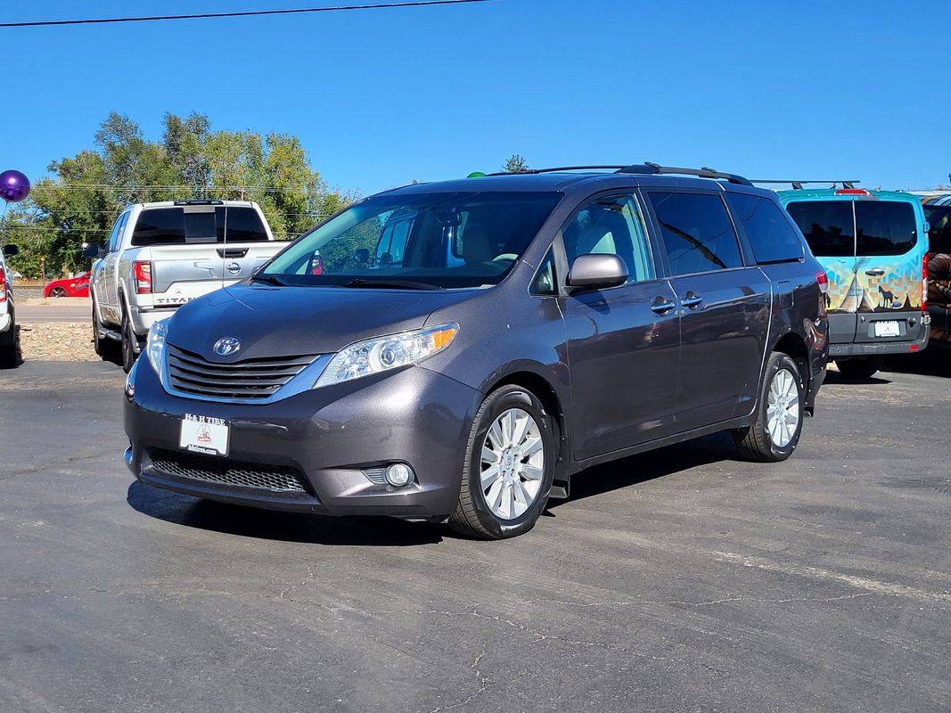 2013 Toyota Sienna Limited — Minivan — 144,122 mi — Colorado Springs, CO