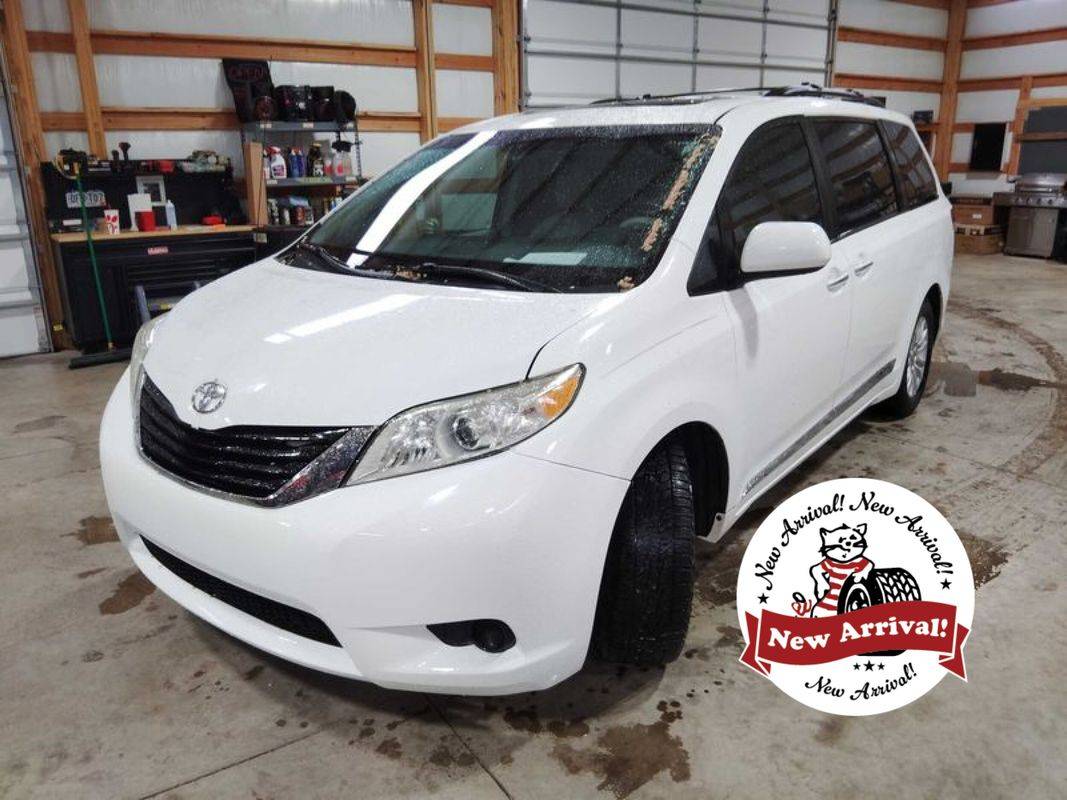2012 Toyota Sienna XLE — Minivan — 97,526 mi — Colorado Springs, CO