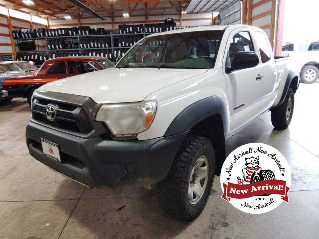 2015 Toyota Tacoma Base — Pickup Truck — 77,383 mi — Colorado Springs, CO