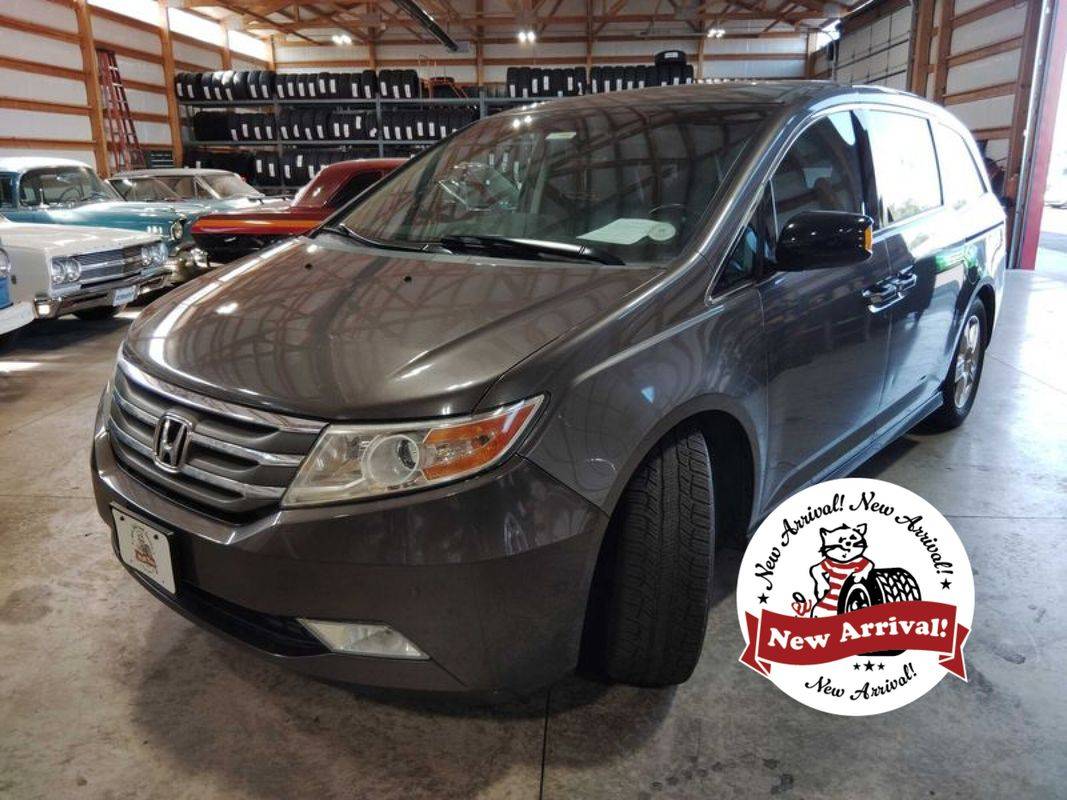 2012 Honda Odyssey Touring Elite — Minivan — 126,497 mi — Colorado Springs, CO