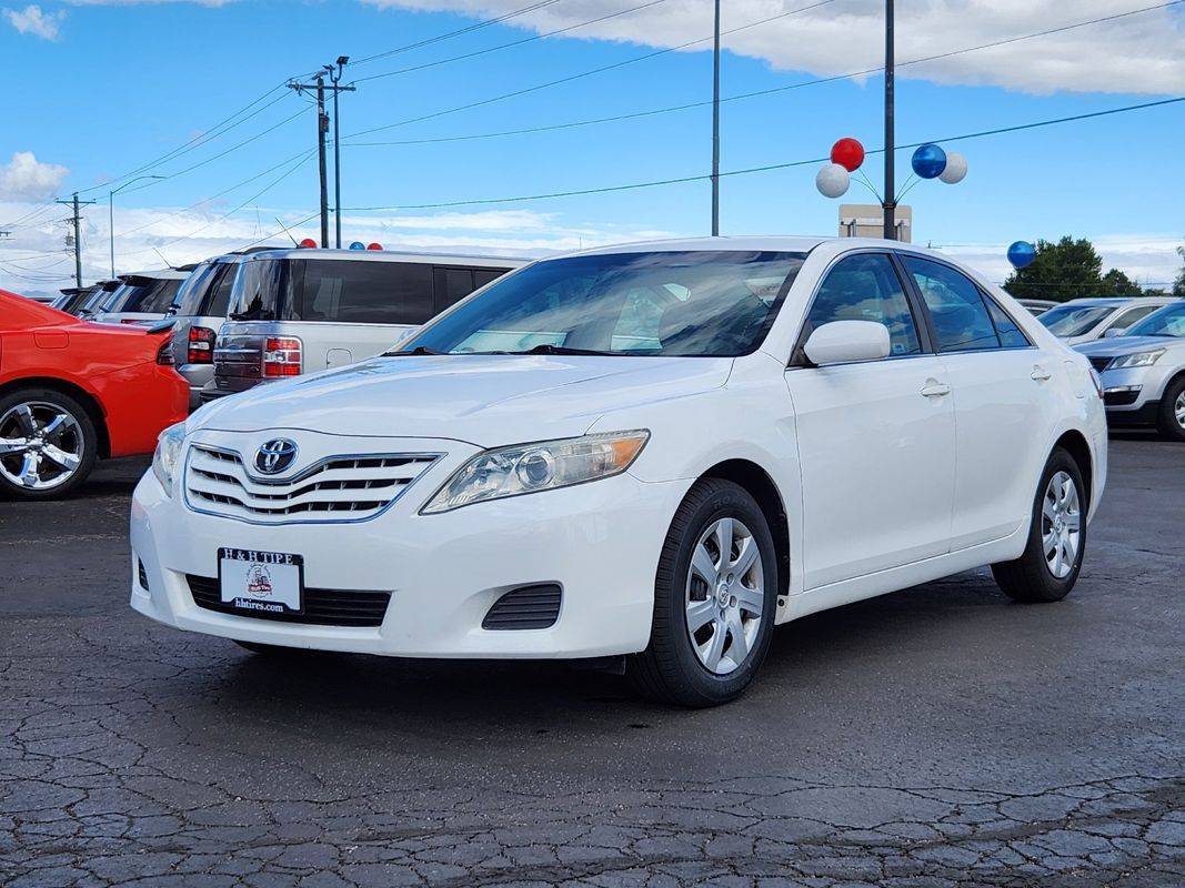 2010 Toyota Camry LE — Sedan — 75,098 mi — Colorado Springs, CO