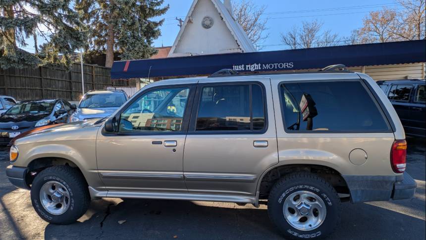 1999 Ford Explorer XLT — SUV — 160,543 mi — Englewood, CO