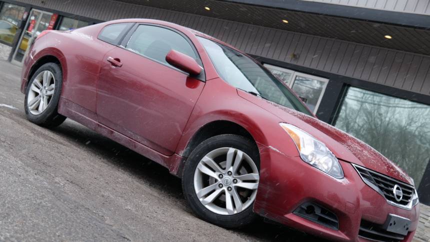 2013 Nissan Altima 2.5 S — Coupe — 115,451 mi — Pittsburgh, PA