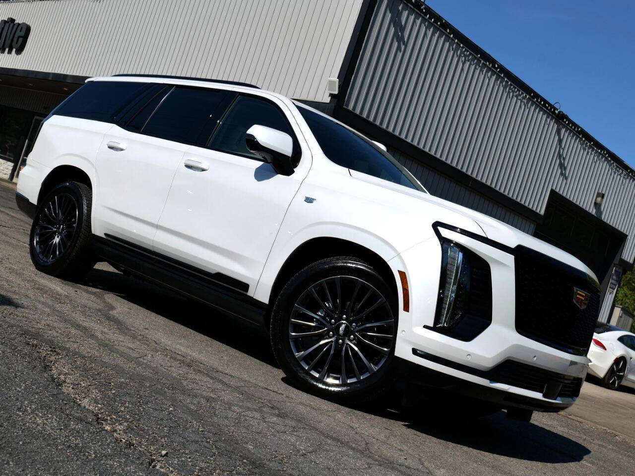 2025 Cadillac Escalade Sport Platinum