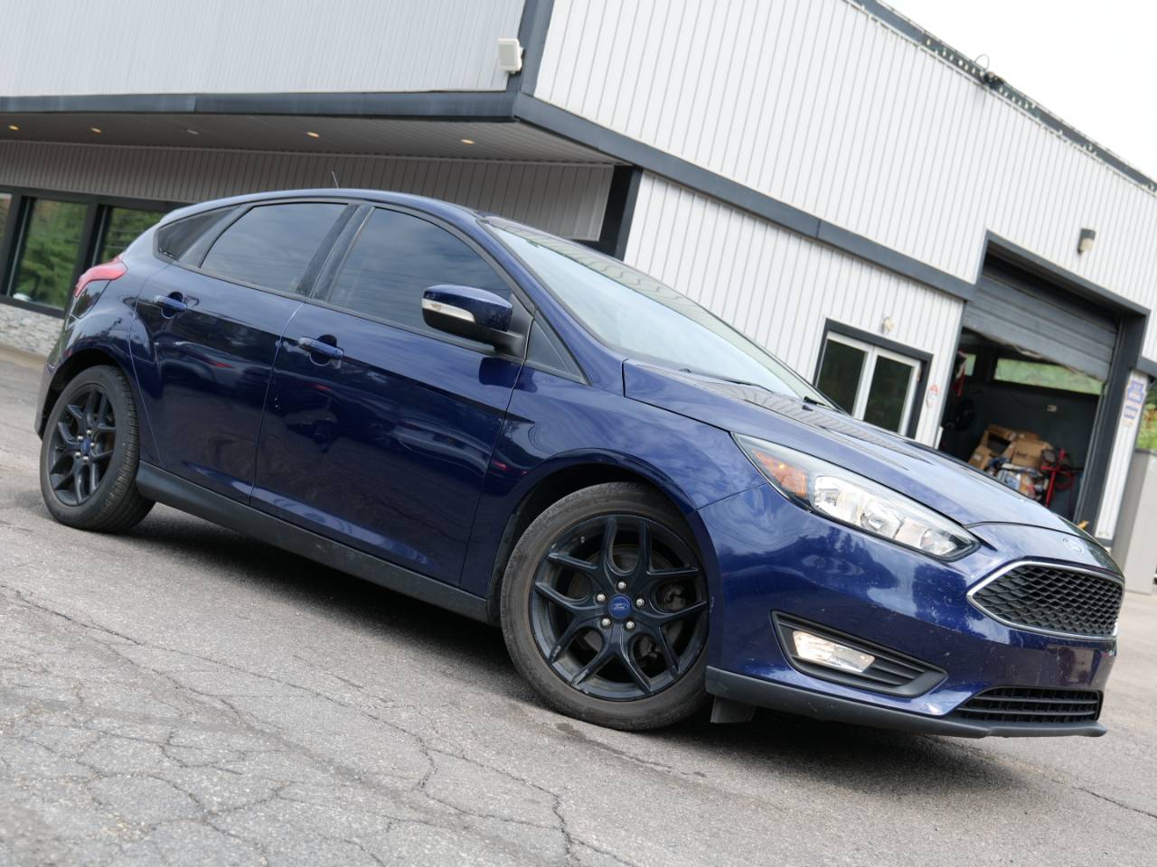 2016 Ford Focus SE — Hatchback — 53,574 mi — Pittsburgh, PA