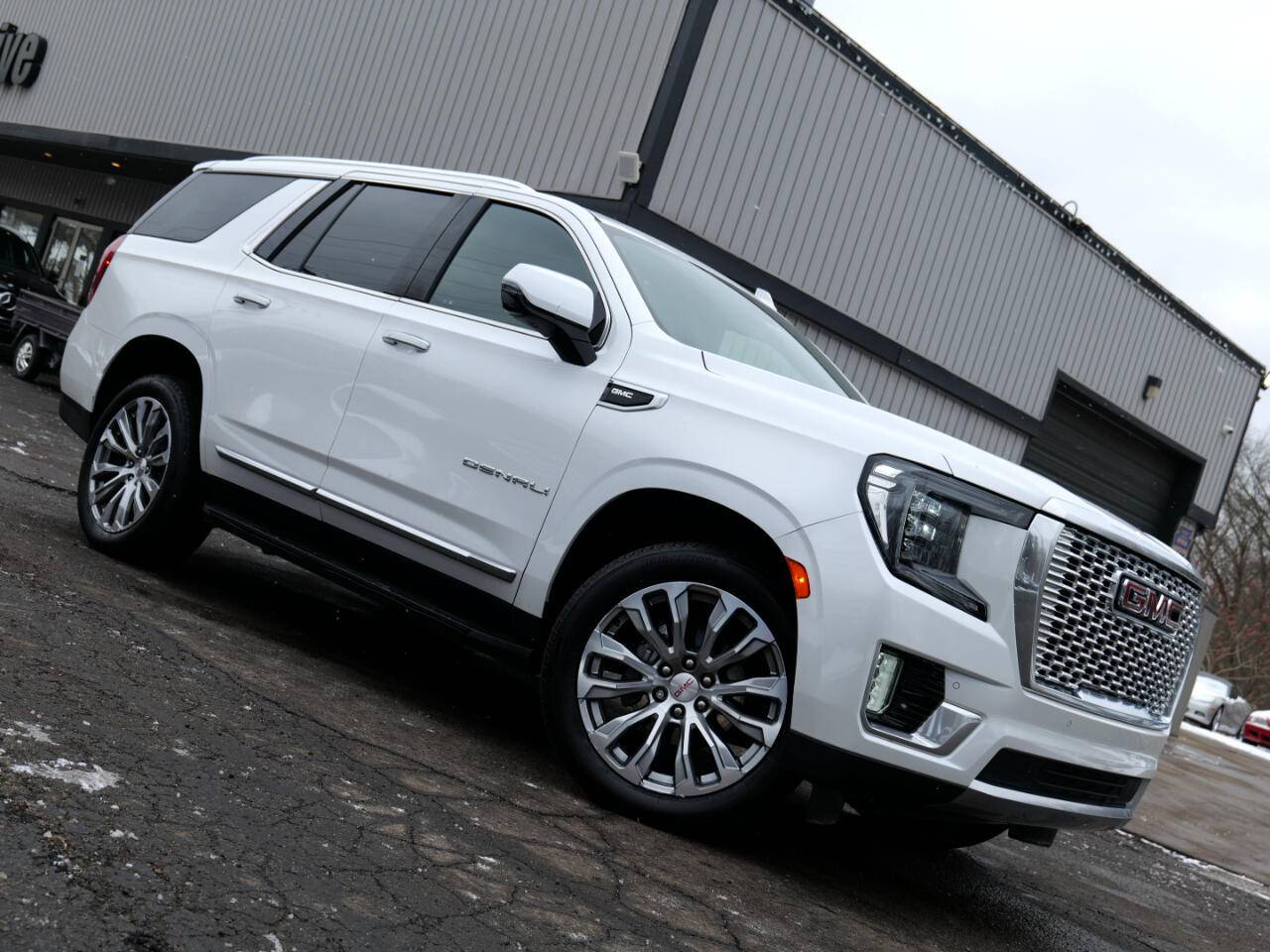 2022 GMC Yukon Denali — SUV — 33,714 mi — Pittsburgh, PA