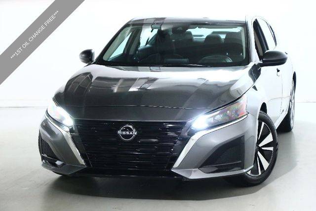 2025 Nissan Altima SV — Sedan — 7,258 mi — Kent, OH