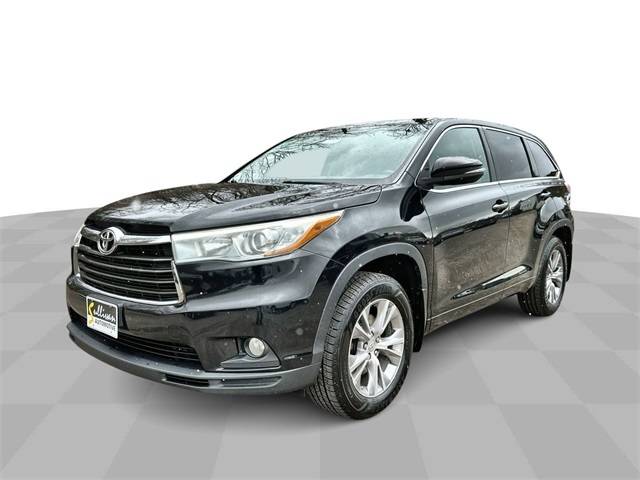 2015 Toyota Highlander LE V6 — SUV — 96,446 mi — Torrington, CT