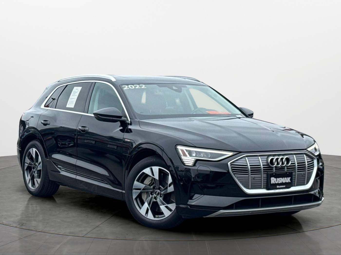2022 Audi e-tron Premium Plus — SUV — 30,034 mi — Thousand Oaks, CA