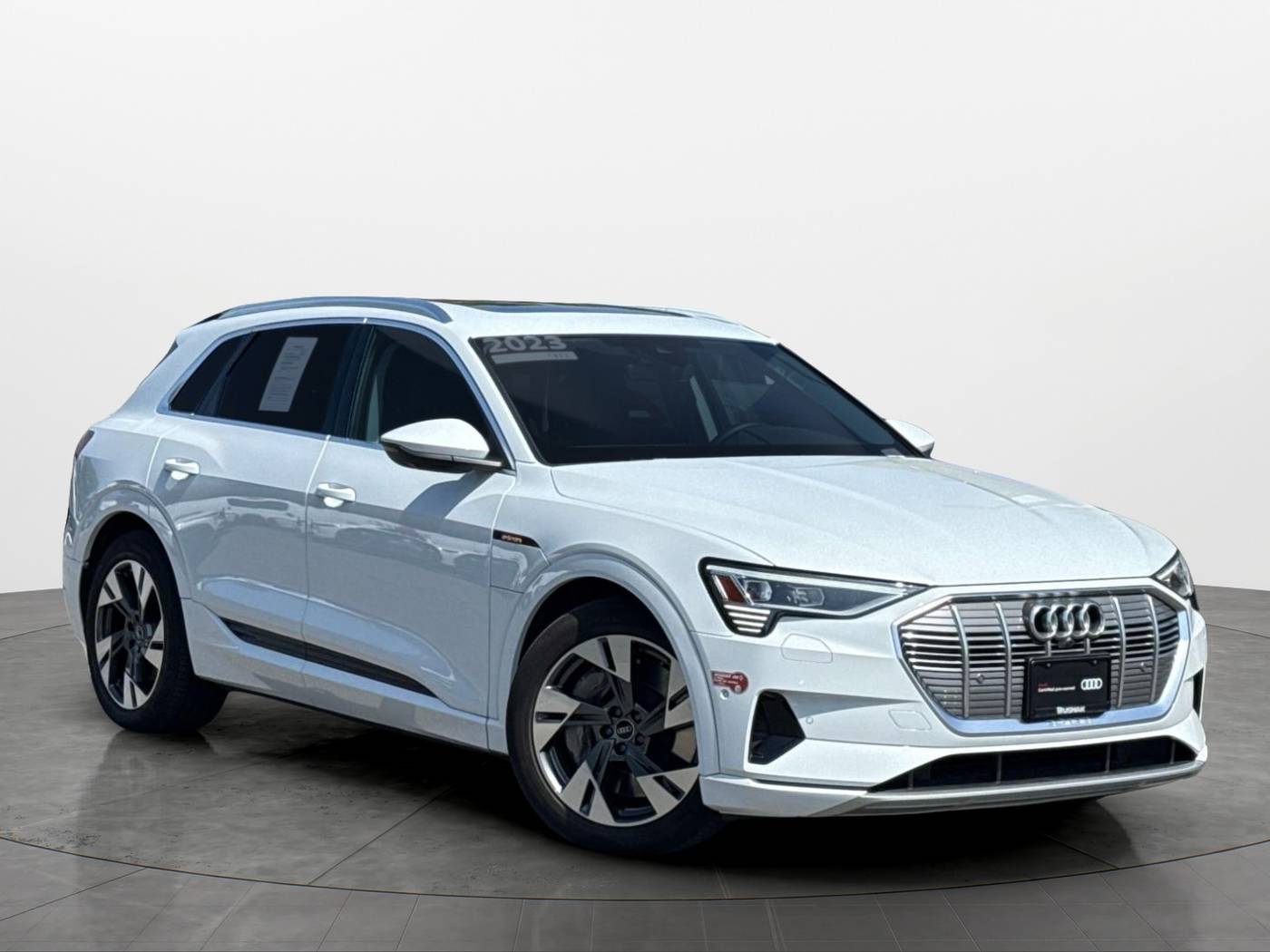 2023 Audi e-tron Premium Plus — SUV — 18,324 mi — Thousand Oaks, CA
