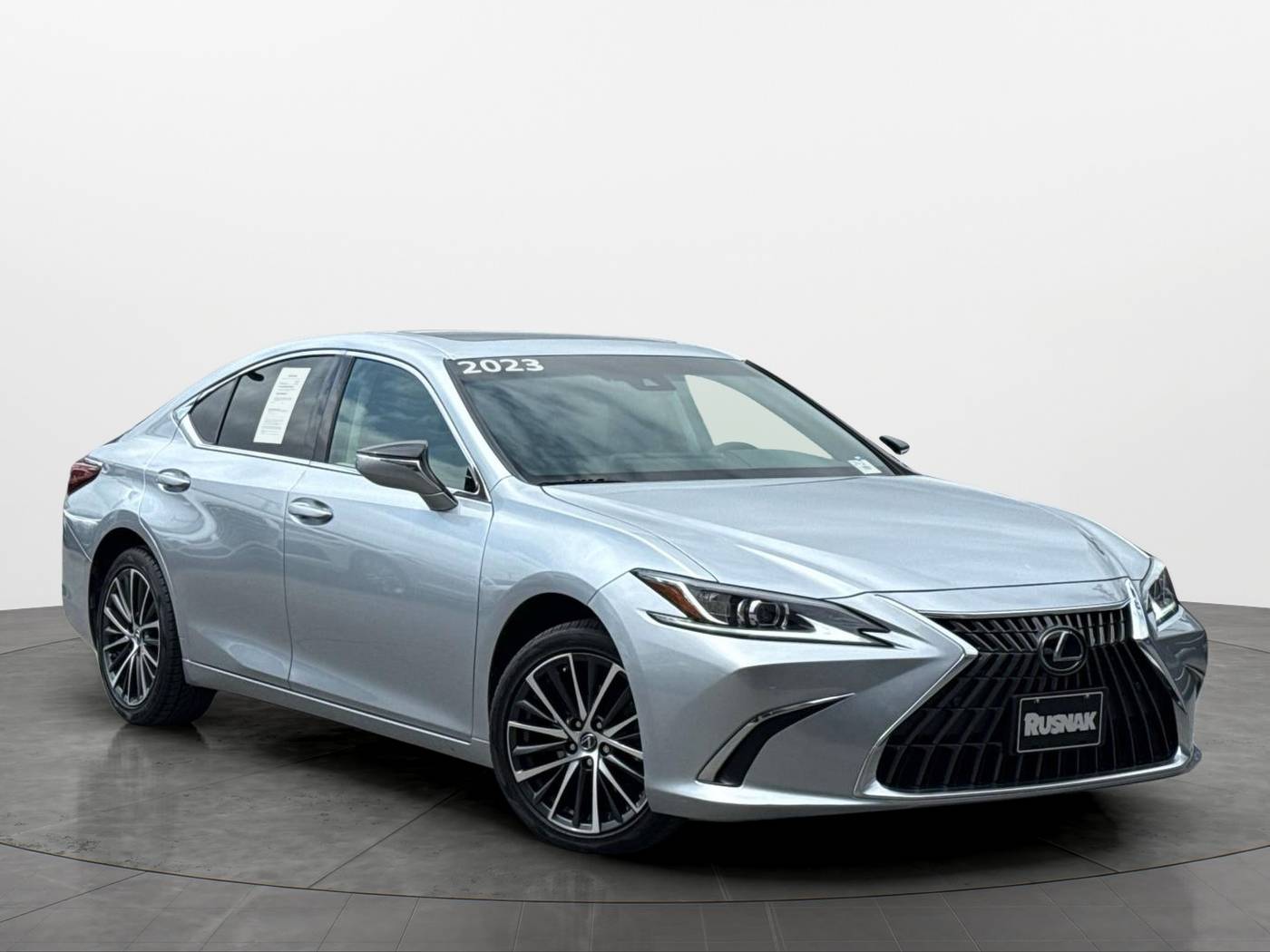 2023 Lexus ES ES 300h — Sedan — 41,729 mi — Thousand Oaks, CA