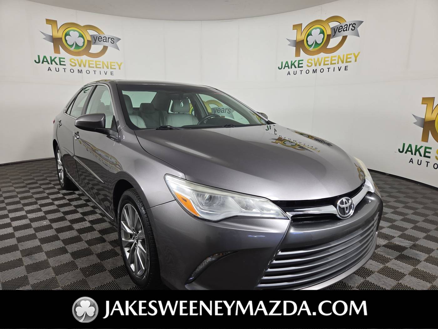 2017 Toyota Camry XLE V6 — Sedan — 73,474 mi — Cincinnati, OH