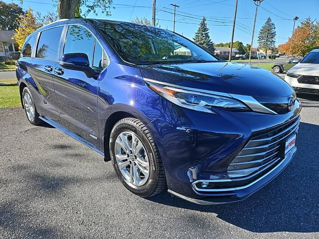 2021 Toyota Sienna Platinum — Minivan — 82,034 mi — Allentown, PA
