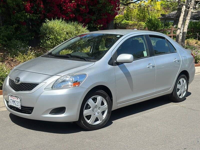 2012 Toyota Yaris Standard — Sedan — 98,500 mi — Valley Village, CA