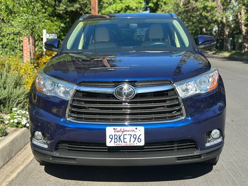 2015 Toyota Highlander Limited — SUV — 98,000 mi — Valley Village, CA
