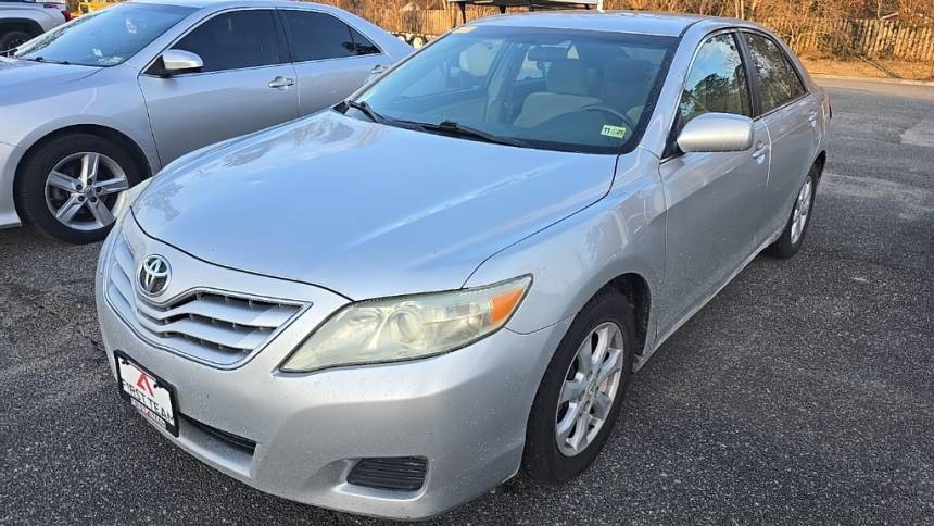 2011 Toyota Camry LE — Sedan — 176,870 mi — Chesapeake, VA