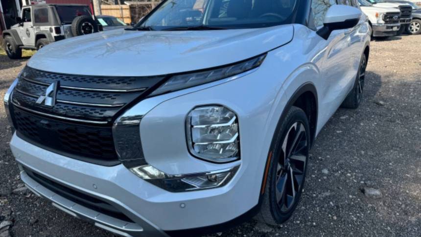 2022 Mitsubishi Outlander SE — SUV — 51,734 mi — Austin, TX