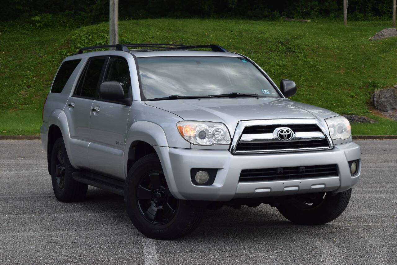 2006 Toyota 4Runner SR5 — SUV — 170,799 mi — Knoxville, TN