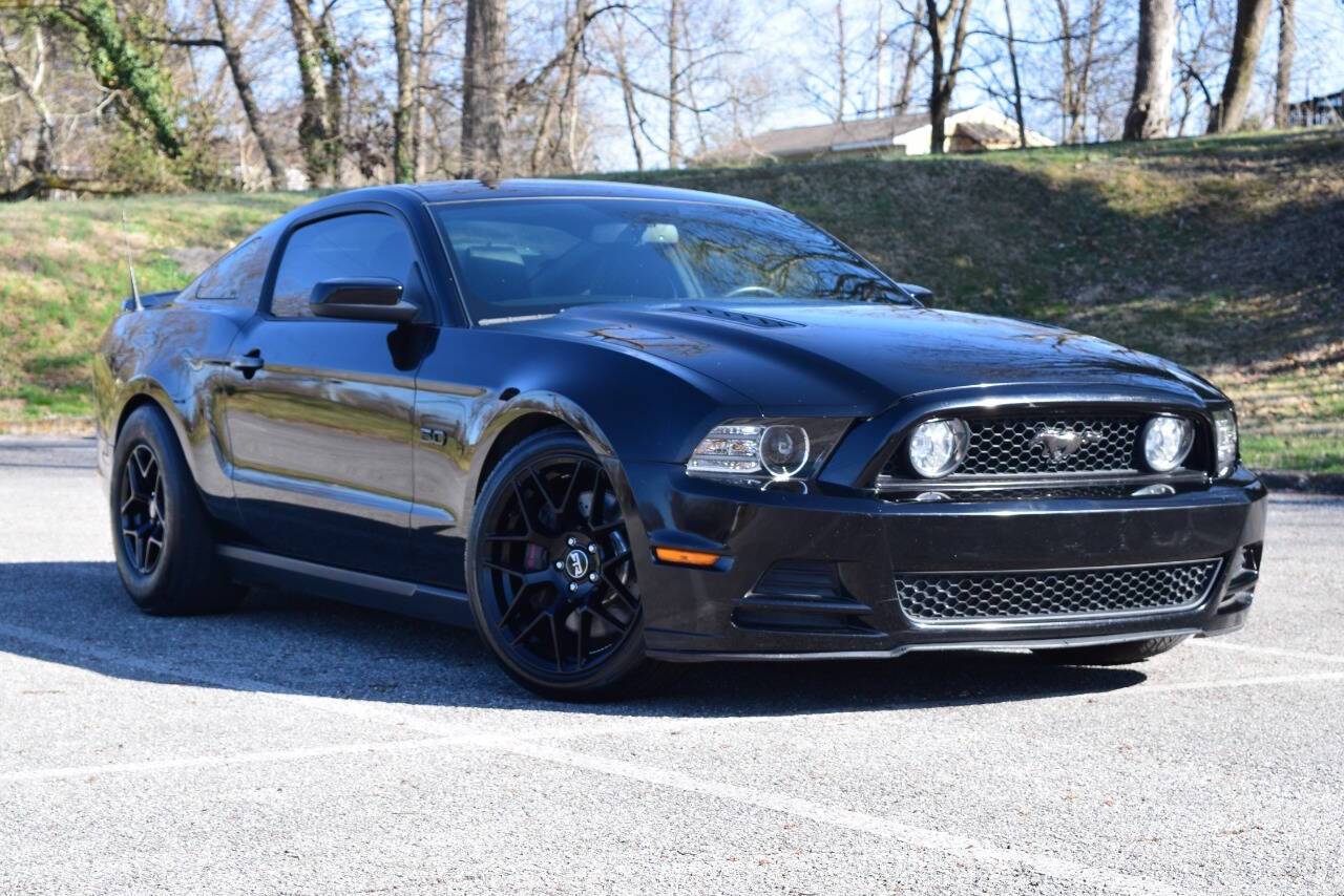 2011 Ford Mustang GT Premium — Coupe — 46,275 mi — Knoxville, TN