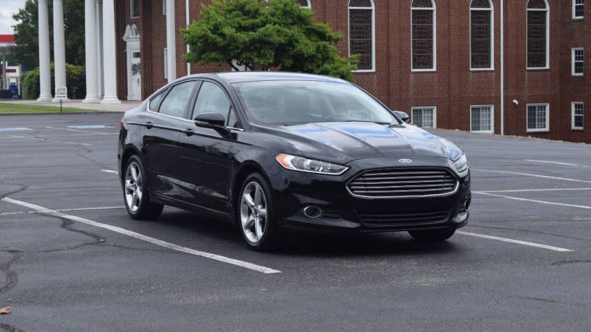 2016 Ford Fusion SE — Sedan — 140,022 mi — Knoxville, TN