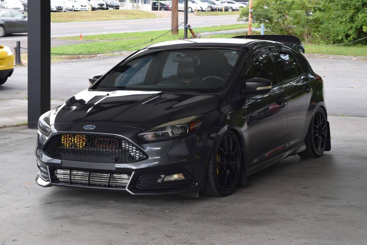 2016 Ford Focus ST — Hatchback — 89,762 mi — Knoxville, TN