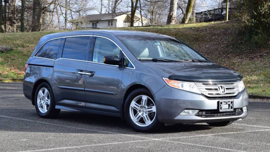 2012 Honda Odyssey Touring — Minivan — 119,250 mi — Knoxville, TN