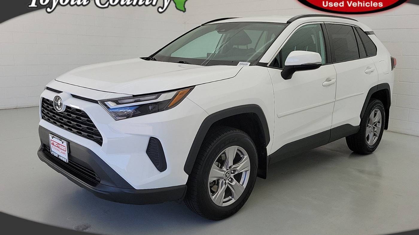 2022 Toyota RAV4 XLE — SUV — 38,244 mi — Houston, TX