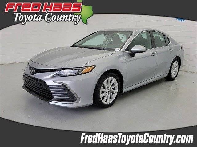 2024 Toyota Camry LE — Sedan — 26,158 mi — Houston, TX