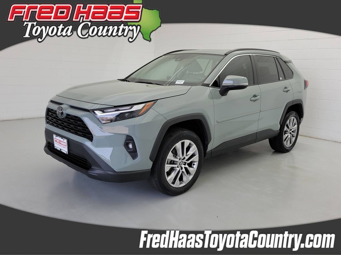 2022 Toyota RAV4 XLE Premium — SUV — 45,587 mi — Houston, TX