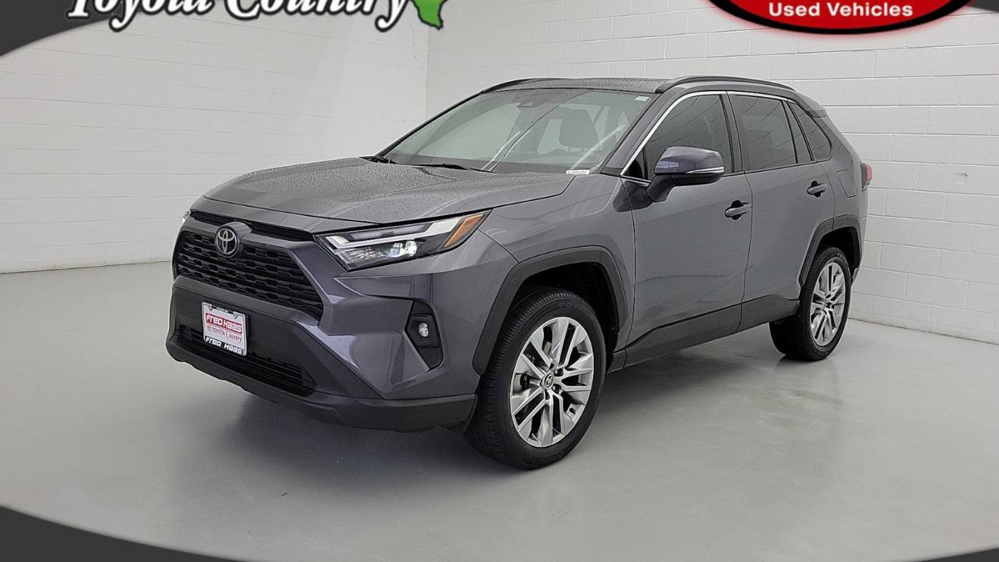 2022 Toyota RAV4 XLE Premium — SUV — 33,114 mi — Houston, TX