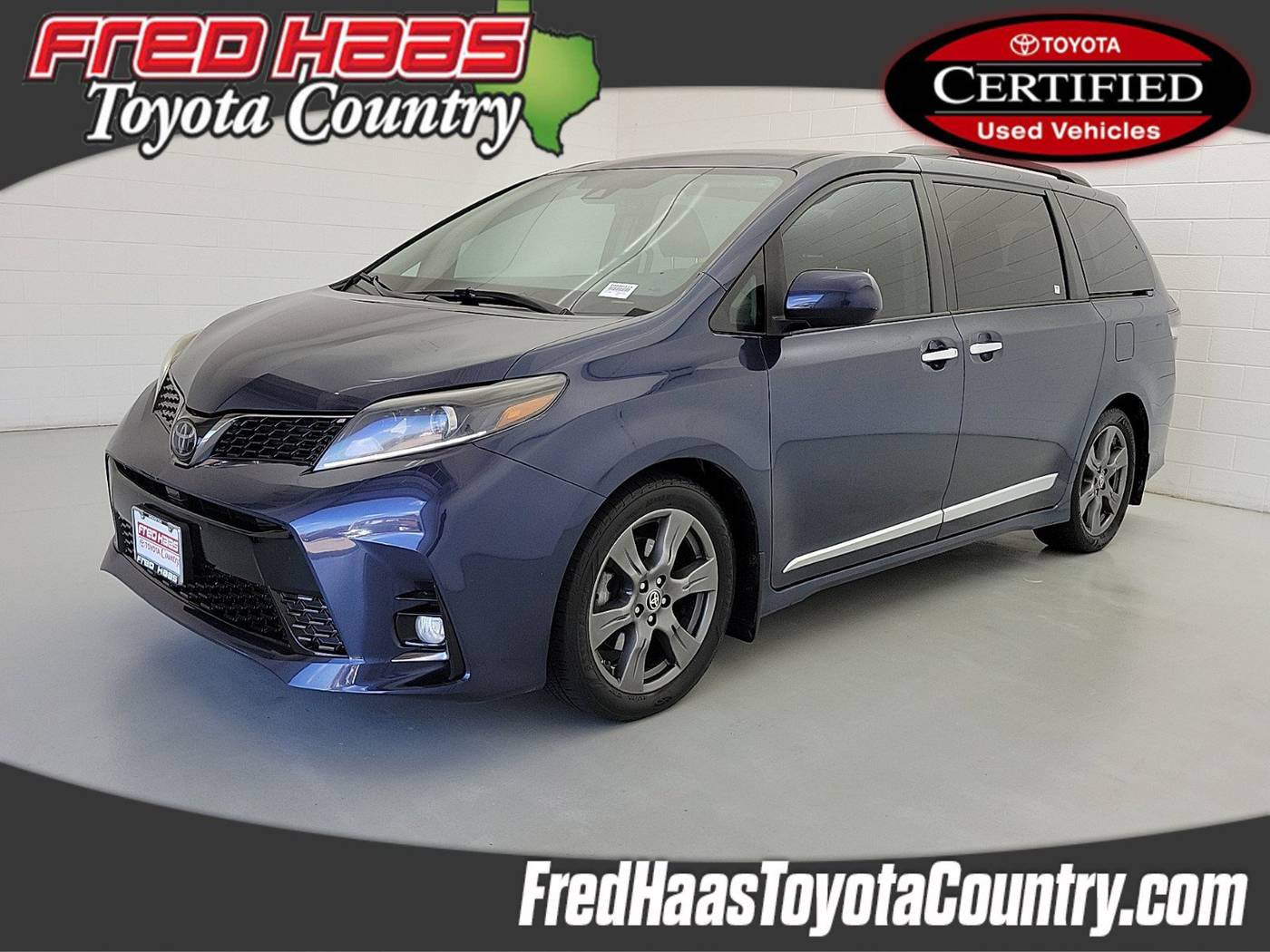 2020 Toyota Sienna SE — Minivan — 67,997 mi — Houston, TX