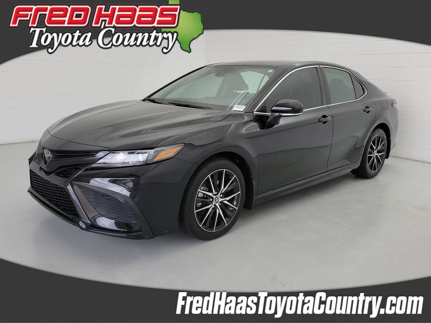 2023 Toyota Camry SE — Sedan — 53,137 mi — Houston, TX