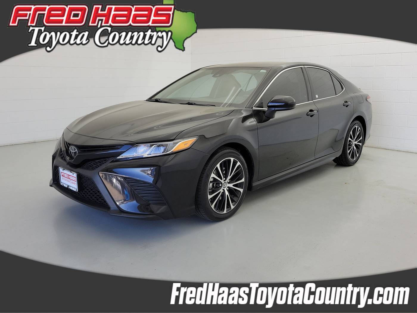 2019 Toyota Camry L — Sedan — 69,686 mi — Houston, TX