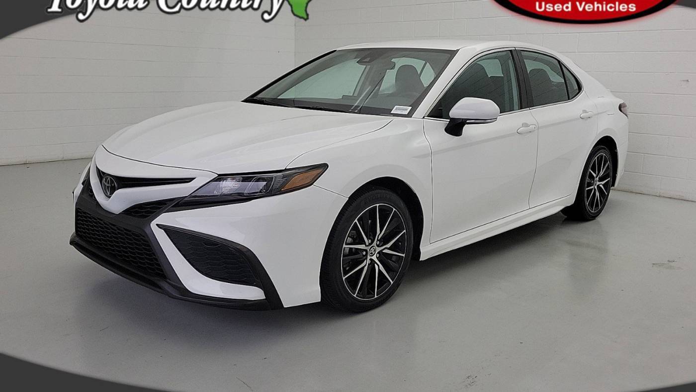 2022 Toyota Camry SE — Sedan — 54,115 mi — Houston, TX