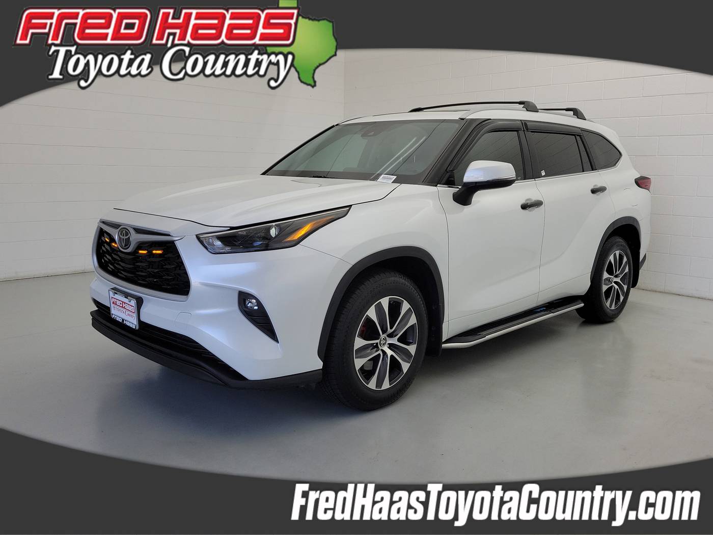 2023 Toyota Highlander XLE — SUV — 50,159 mi — Houston, TX