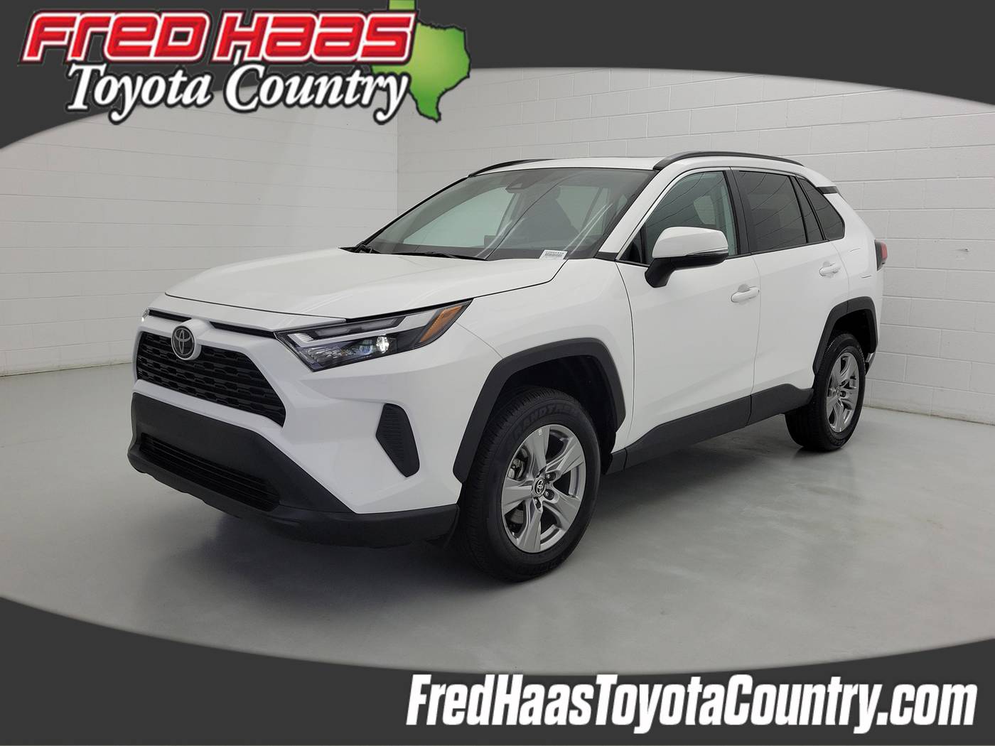 2024 Toyota RAV4 XLE — SUV — 23,538 mi — Houston, TX