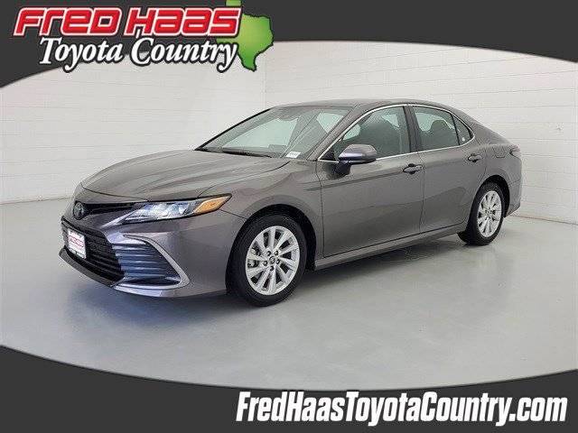 2024 Toyota Camry LE — Sedan — 14,734 mi — Houston, TX