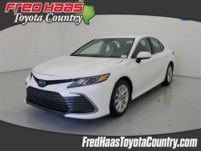 2024 Toyota Camry LE — Sedan — 28,063 mi — Houston, TX
