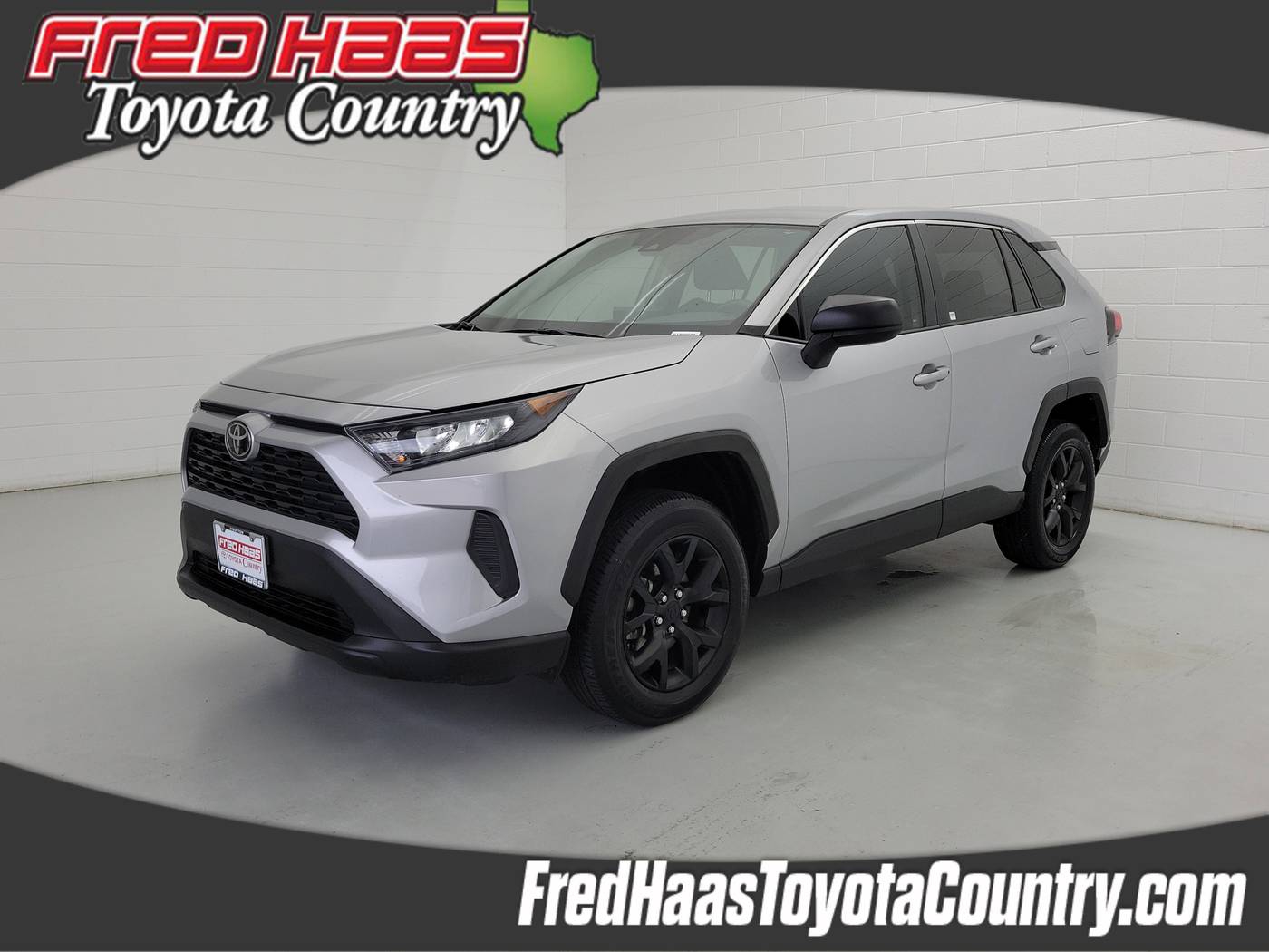 2022 Toyota RAV4 LE — SUV — 26,757 mi — Houston, TX