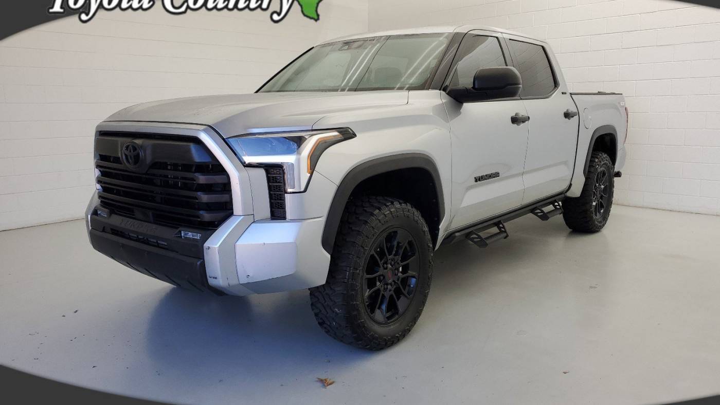2022 Toyota Tundra SR5 — Pickup Truck — 58,580 mi — Houston, TX