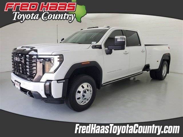2024 GMC Sierra 3500HD Denali Ultimate — Pickup Truck — 11,973 mi — Houston, TX