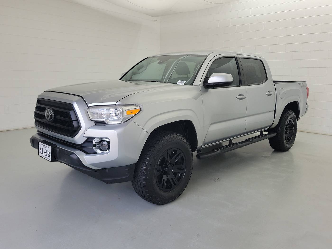 2022 Toyota Tacoma SR — Pickup Truck — 228,518 mi — Houston, TX