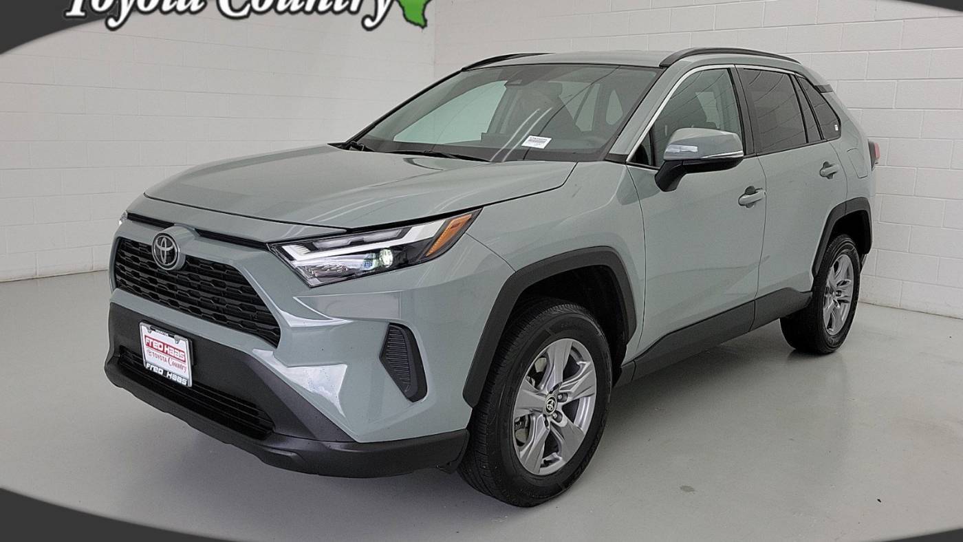 2022 Toyota RAV4 XLE — SUV — 57,322 mi — Houston, TX