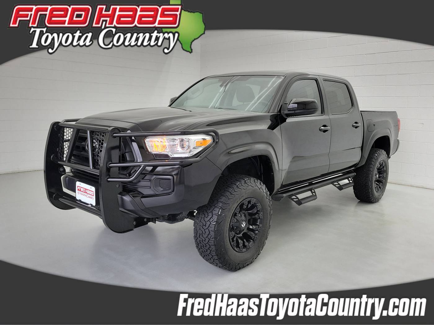 2023 Toyota Tacoma SR — Pickup Truck — 16,908 mi — Houston, TX