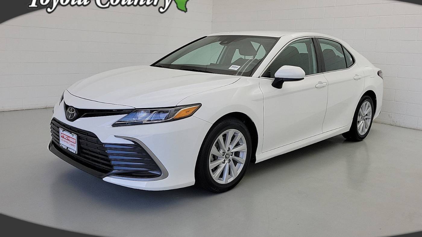 2022 Toyota Camry LE — Sedan — 60,774 mi — Houston, TX