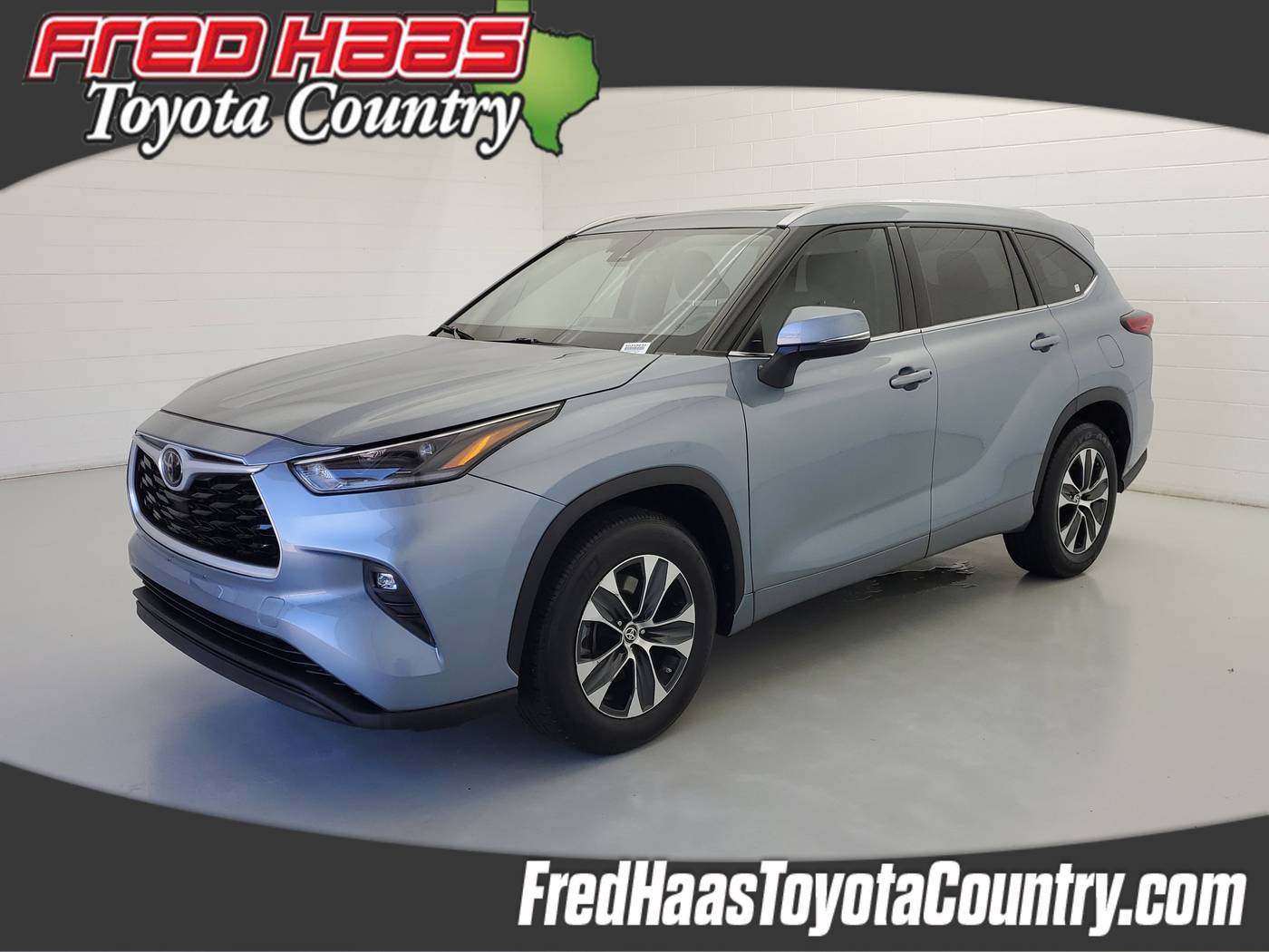 2021 Toyota Highlander XLE — SUV — 64,683 mi — Houston, TX
