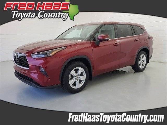 2024 Toyota Highlander LE — SUV — 33,961 mi — Houston, TX