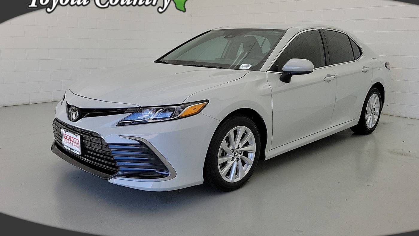 2023 Toyota Camry LE — Sedan — 19,658 mi — Houston, TX